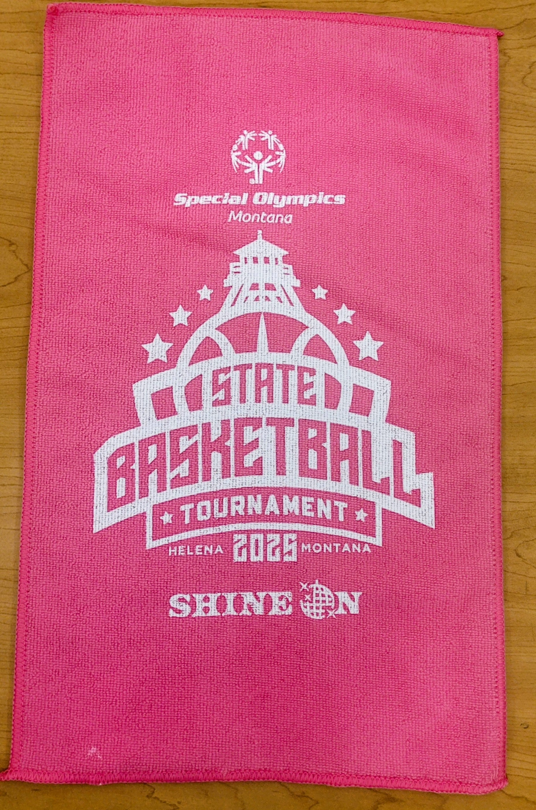 18 x 11 Hot Pink Microfiber Rally Towel
